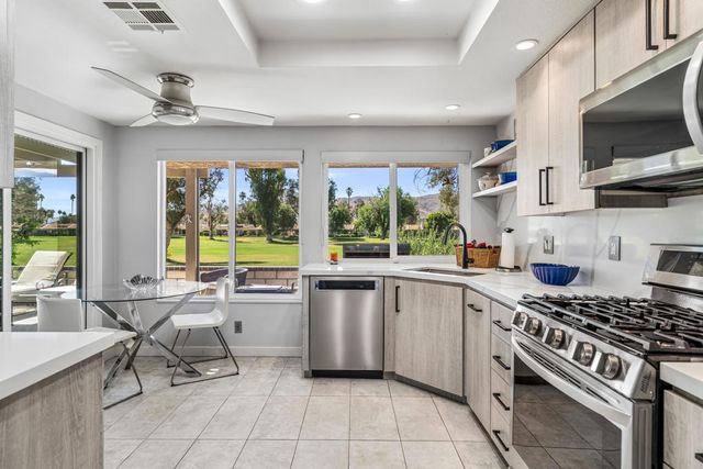 7641 Calle Mazamitla, Palm Springs, CA 92264