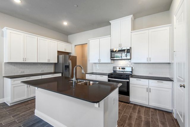 6298 Blythe Drive, Frisco, TX 75035
