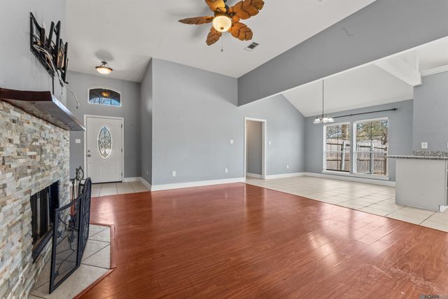 16366 Somersby, Baton Rouge, LA 70817