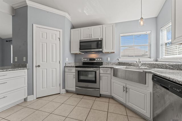 16366 Somersby, Baton Rouge, LA 70817