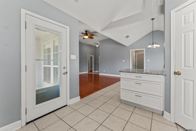 16366 Somersby, Baton Rouge, LA 70817