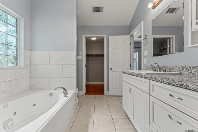 16366 Somersby, Baton Rouge, LA 70817