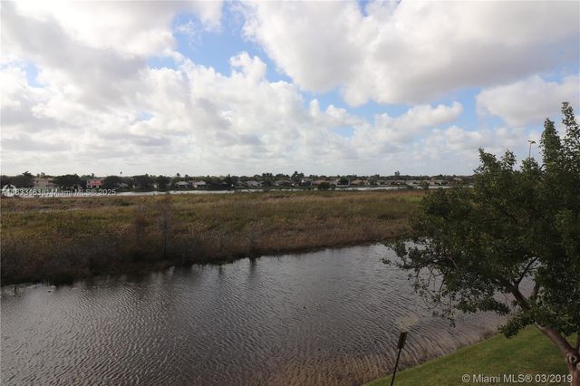11700 SW 2nd St 13304, Pembroke Pines, FL 33025