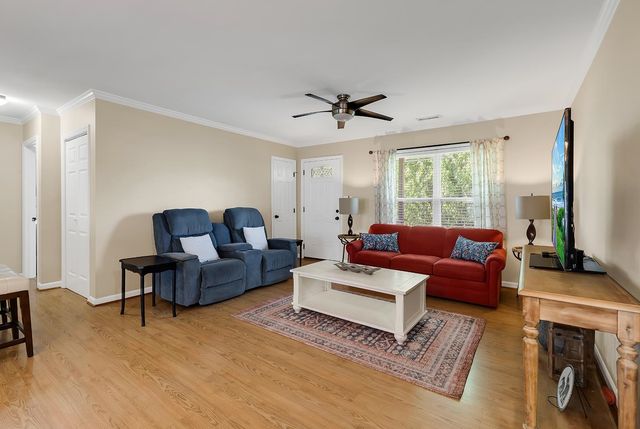 482 Bay Dr., Garden City Beach, SC 29576