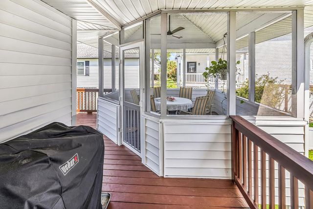 482 Bay Dr., Garden City Beach, SC 29576