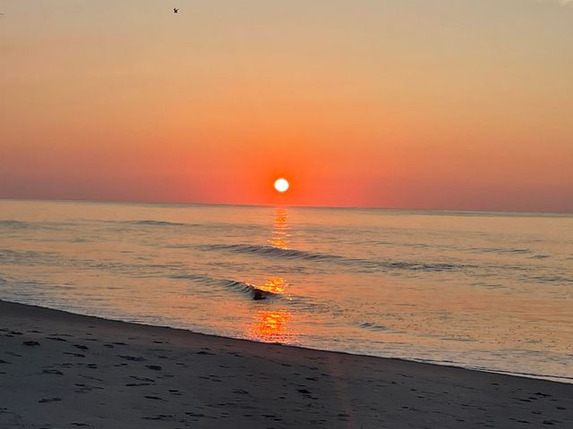482 Bay Dr., Garden City Beach, SC 29576