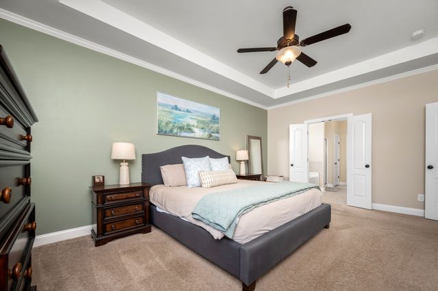 1062 Tower Hill Ln, Hendersonville, TN 37075