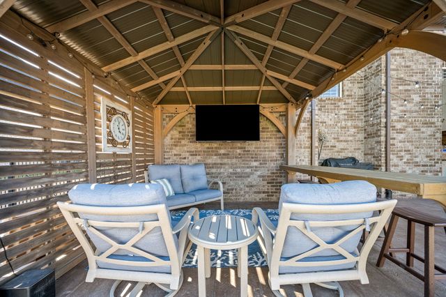 1062 Tower Hill Ln, Hendersonville, TN 37075