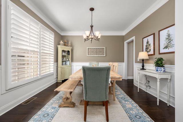 1062 Tower Hill Ln, Hendersonville, TN 37075