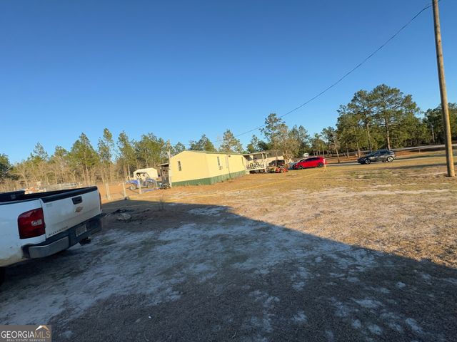 1249 Lambs Bridge Road, Twin City, GA 30471