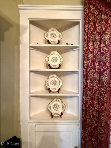 15220 Lucknow Avenue, Cleveland, OH 44110