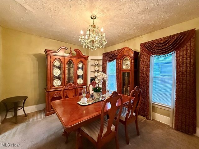 15220 Lucknow Avenue, Cleveland, OH 44110