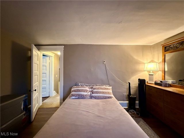 15220 Lucknow Avenue, Cleveland, OH 44110