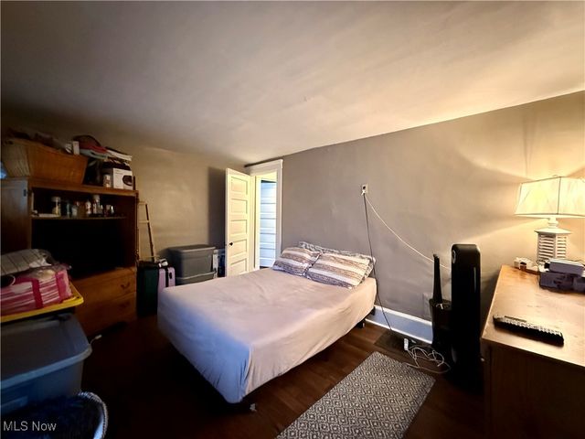 15220 Lucknow Avenue, Cleveland, OH 44110