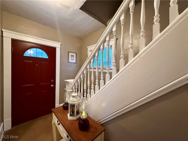 15220 Lucknow Avenue, Cleveland, OH 44110