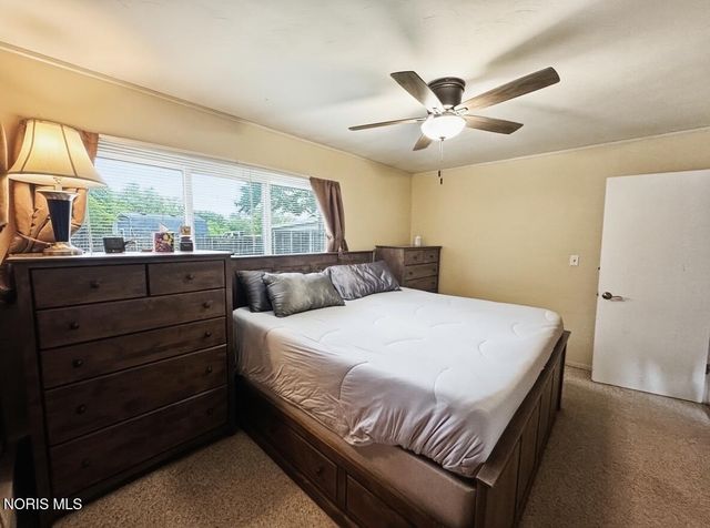 3248 Radford Drive, Toledo, OH 43614