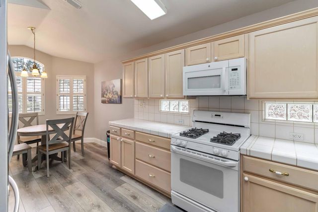 7597 Timberrose Way, Roseville, CA 95747