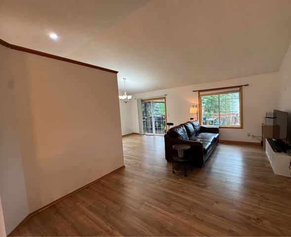 5980 146th Avenue NW, Anoka, MN 55303