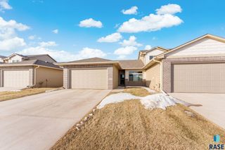 2607 S Kinderhook Ave Avenue, Sioux Falls, SD 57106