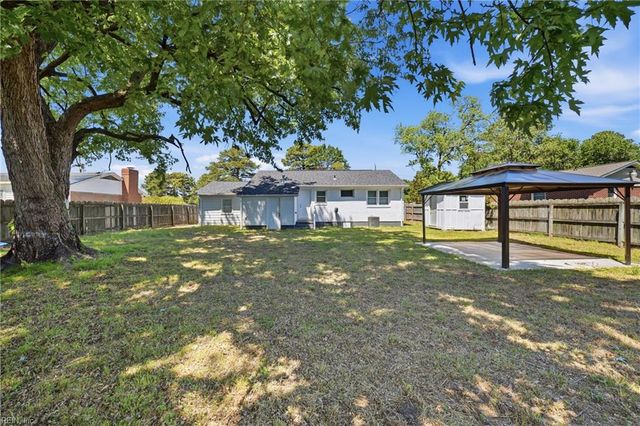 705 Warfield DR, Portsmouth, VA 23701