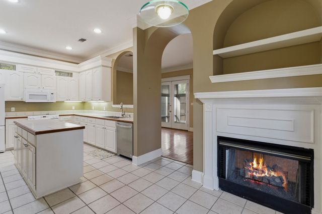 33 Camelia Ct., Hattiesburg, MS 39402