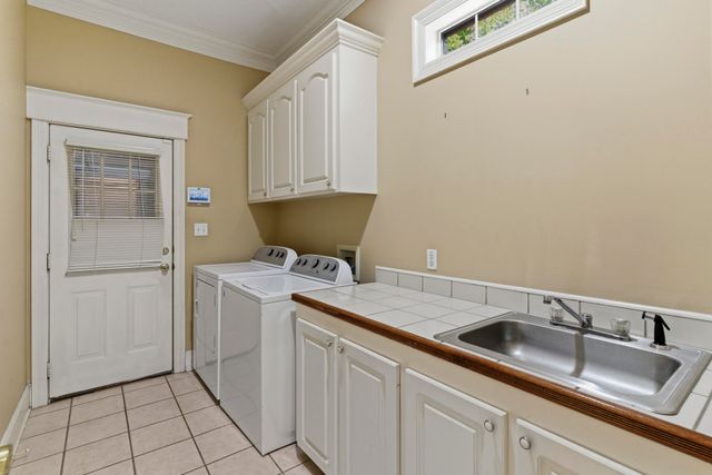 33 Camelia Ct., Hattiesburg, MS 39402