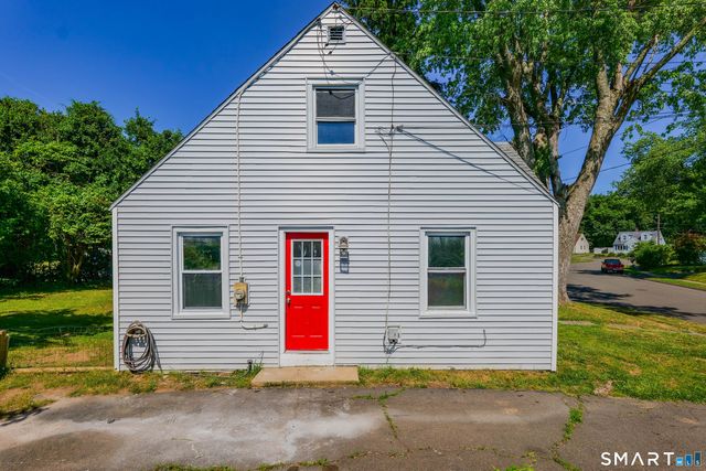 130 Winding Lane, East Hartford, CT 06118