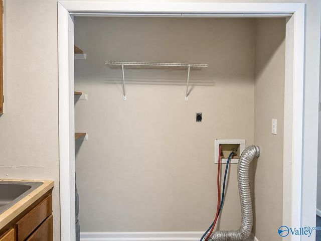 4909 NW Cotton Row C, Huntsville, AL 35816
