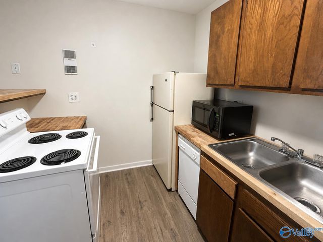 4909 NW Cotton Row C, Huntsville, AL 35816