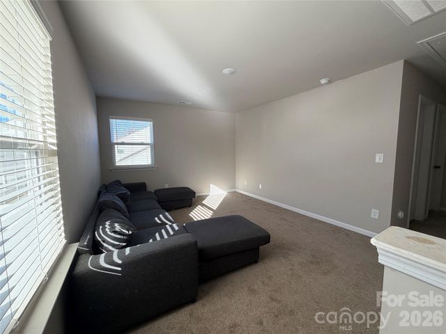 4112 Stoneygreen Lane, Charlotte, NC 28215