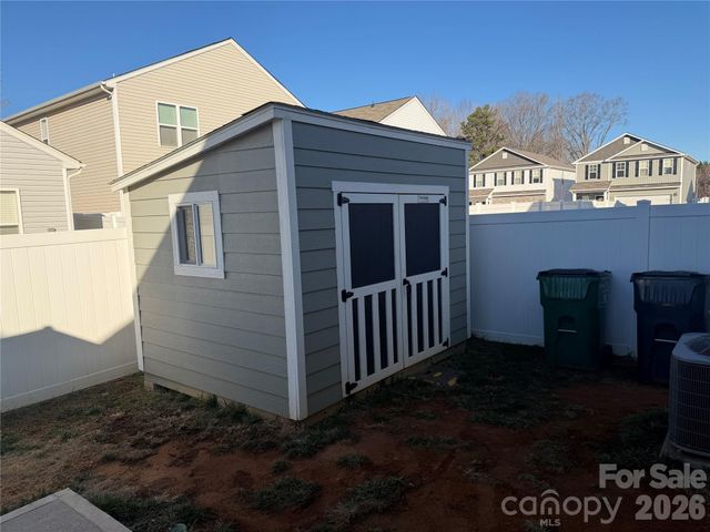 4112 Stoneygreen Lane, Charlotte, NC 28215