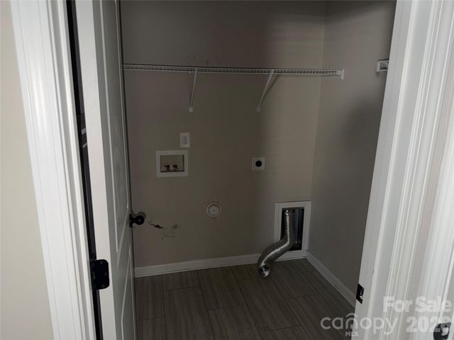 4112 Stoneygreen Lane, Charlotte, NC 28215