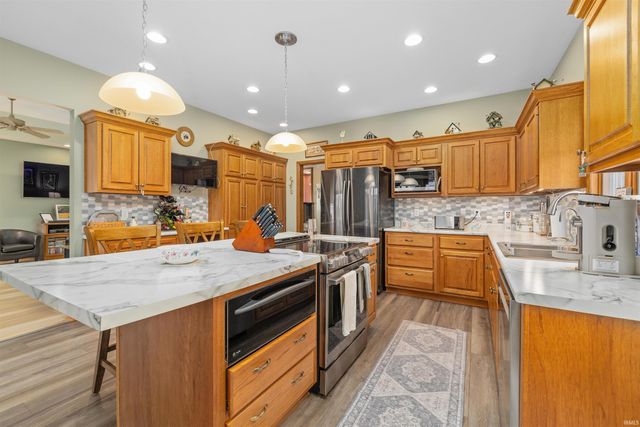 12314 Goldeneyes Court, Fort Wayne, IN 46845