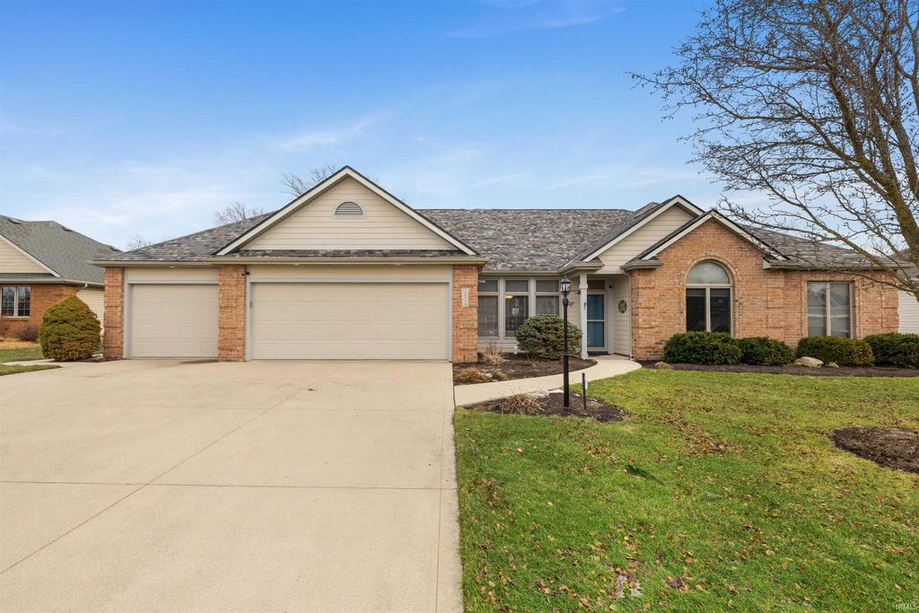 12314 Goldeneyes Court, Fort Wayne, IN 46845