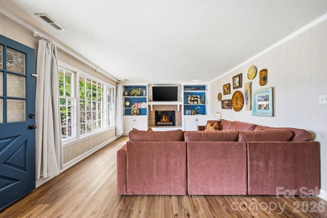 65 Westend Circle, Waynesville, NC 28785