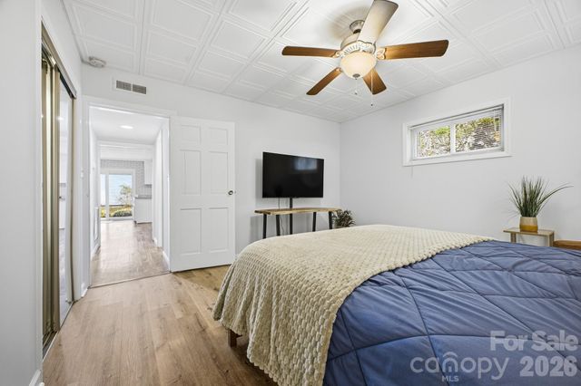 65 Westend Circle, Waynesville, NC 28785