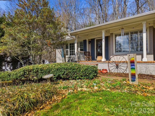 65 Westend Circle, Waynesville, NC 28785