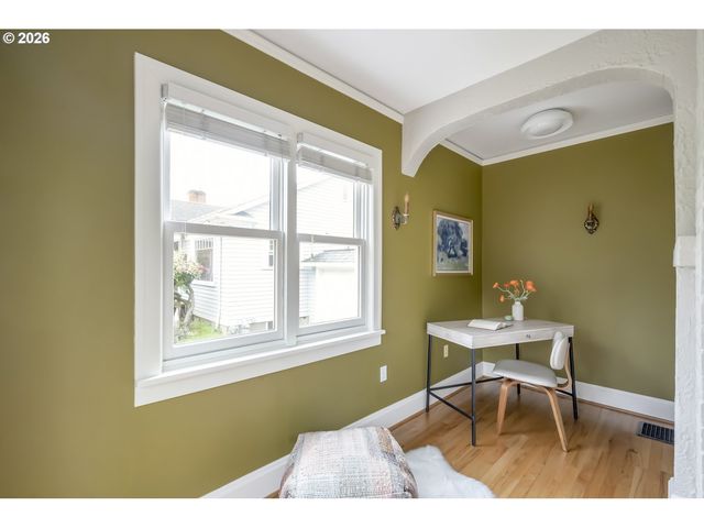 2105 Se 51ST Ave, Portland, OR 97215