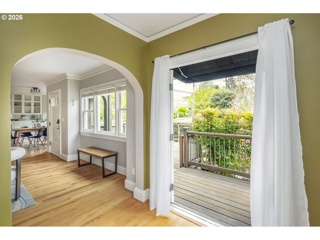 2105 Se 51ST Ave, Portland, OR 97215