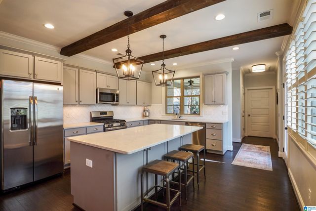 502 WILLOW BRANCH CIRCLE, Chelsea, AL 35043