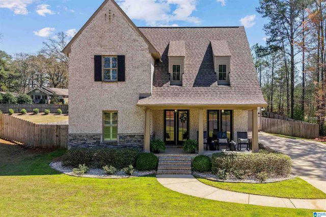 502 WILLOW BRANCH CIRCLE, Chelsea, AL 35043