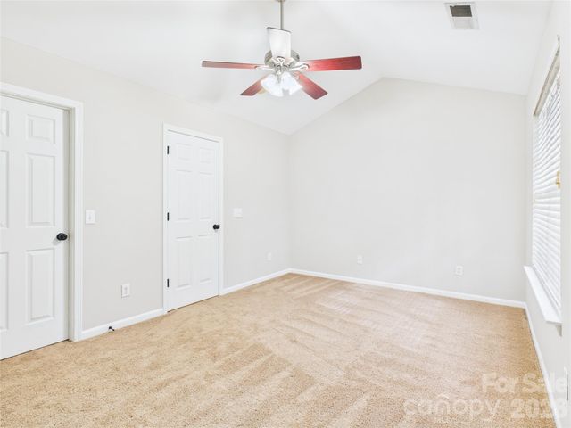 2056 University Heights Lane, Charlotte, NC 28213