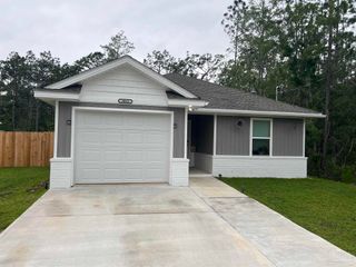3021 N 36th Ave, Milton, FL 32583