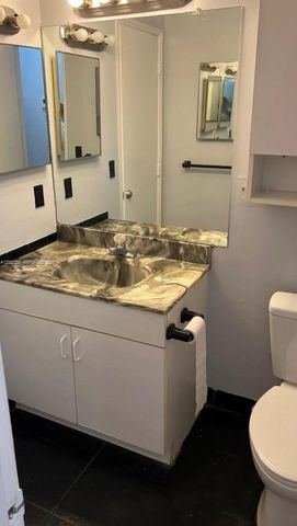 1140 NW 85th Ave A16, Plantation, FL 33322
