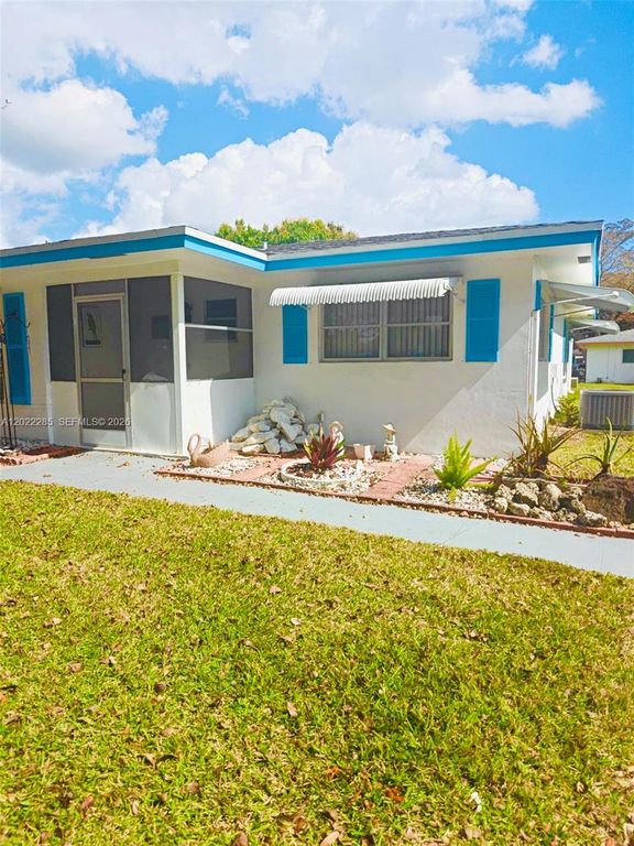 1140 NW 85th Ave A16, Plantation, FL 33322