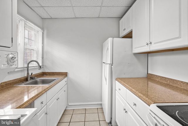 87 E BUTLER AVE, Ambler, PA 19002