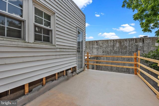 87 E BUTLER AVE, Ambler, PA 19002