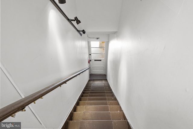 87 E BUTLER AVE, Ambler, PA 19002