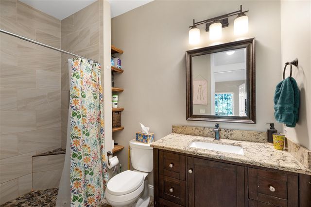 5964 Villa France Avenue, Ann Arbor, MI 48103