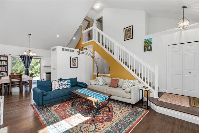 5964 Villa France Avenue, Ann Arbor, MI 48103